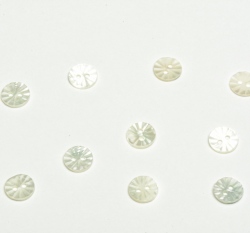 Knoflík kulatý, vroubkový perleťový 10mm