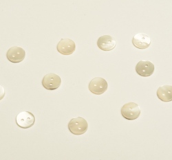 Knoflík kulatý, perleťový 10mm