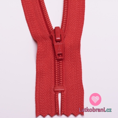 Zip spirálový nedělitelný sytě červený 15 cm