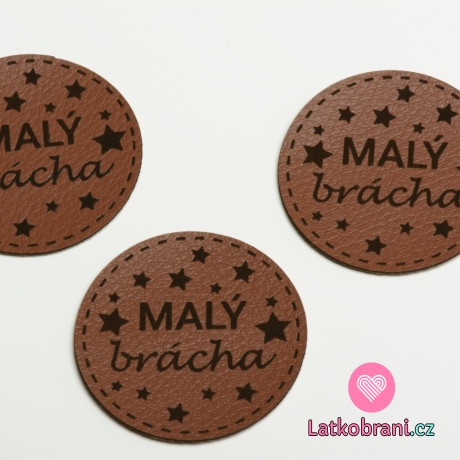 Štítek na oblečení kulatý "malý brácha", koženkový, imitace kůže